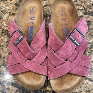 listing-status-banner